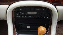 XJ8 Aftermarket Stereo Installation-dsc03146.jpg