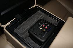 X-Type S-Type Rear Entertainment in XJ8L-dsc01430.jpg