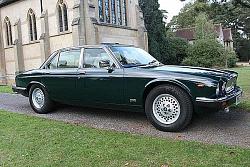 Suppliers and services recommended by members.-1991_jaguar_xj12_series_3_british_racing_green_allan_jones_000.jpg