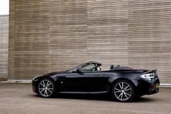 ** Pinnacle Wax Free Prize Draw **-2011-aston-martin-v8-vantage-n420-roadster-05.jpg
