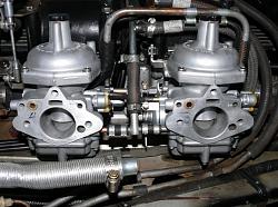 New to me 74 XKE in the garage-carbs_now.jpg
