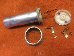 Handbrake/Brake fluid light flashes-img_1244.jpg