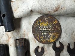 Correct tool set Series II-etype-bleeder-tin.jpg