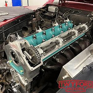 E-type s2 hose to thermostat-overheadcams.jpg