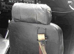 Seats-seat-belt-guide1.jpg