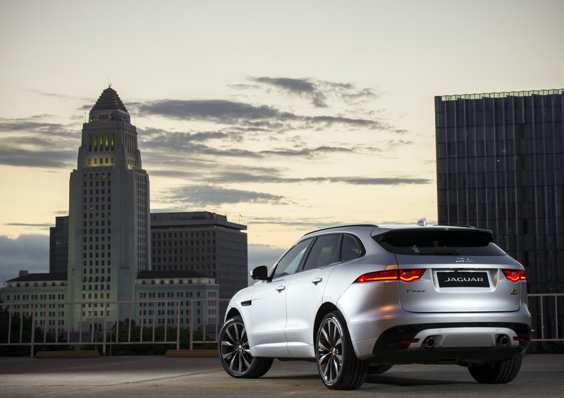 Name:  F-PACE%20GLACIER%20WHITE_zps7pggobbt.jpg
Views: 277
Size:  129.3 KB