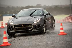 Ammonite Grey and Volution Wheels?-2016-jaguar-f-type-s-awd-front-three-quarters.jpg