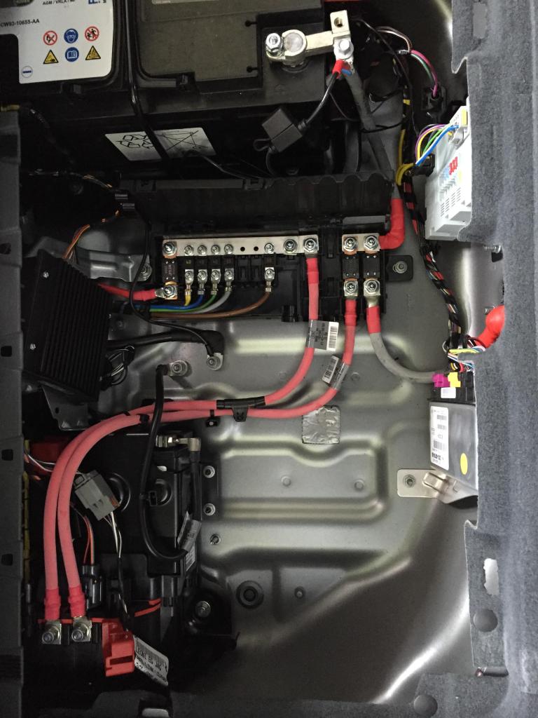 Name:  Ftypebatterybus_zps5697d94f.jpg
Views: 2234
Size:  100.5 KB