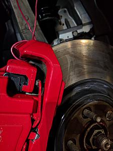 brake pads replacement front F Type R 2016-img_20170819_135338.jpg
