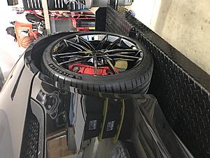 Finally got some new wheels on the car-img_0426.jpg