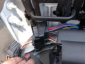 Soft top won't unlatch.-04.jpg
