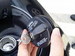 Locking Fuel Cap for F Type?-20140812_172116.jpg