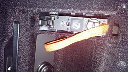 what's this thing in the glove box with the red strap?-20140927_060820.jpg