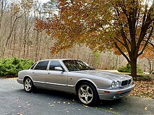 2001 Jaguar XJR R1 Help-dulszltl.jpg