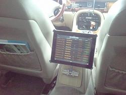 Rear seat iPad mount..-2011-02-07-13.26.48.jpg