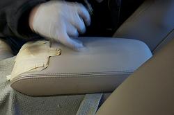 Leather Repair On XJ8 Center Console-dsc_0165.jpg