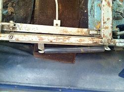 Need help removing front seats on a Mark X-front-seat-frame-rails.jpg