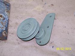 Question on pulley/belt configuration for air conditioning-100_2467.jpg