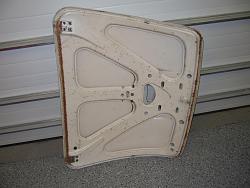 Trunk lid buffers: where do they go?-boot-lid-interior.jpg