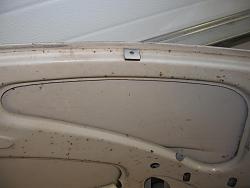 Trunk lid buffers: where do they go?-boot-lid-rubber-buffer2.jpg