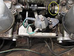 Throttle Return Spring from lever on front carb to anchor bracket 64 3.8 MOD-spring-lever-pre-restoration.jpeg