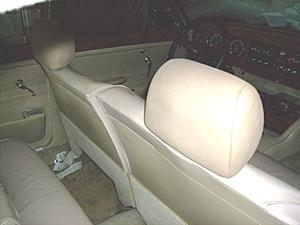 Anyone modified stock seats?-03-s-type-front-headrests.jpg