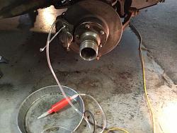 1961 MK2 3.8 Sedan Project.-rtfrnthubbrakebleed.jpg