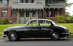 Newbie...dragged home a '67 Daimler 250 V8-sam_4622-1.jpg