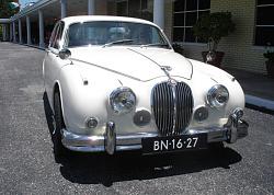 Thinking about buying a MKII-jag-mkii-1964.jpg