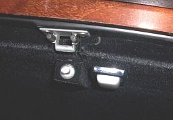 General MK2 (Stupid!!) Questions-glove-box-lamp-xj.jpg