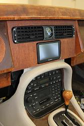 XJR Mark 2-center-dash-layout.jpg
