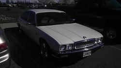 New to the forum, and the Jaguar world. 1989 XJ40-imag0046.jpg