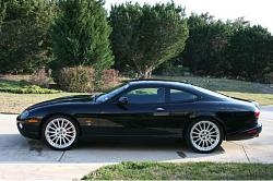 Hello everyone! New owner - 2005 XKR-fred.jpg