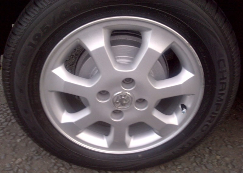 Name:  astrarearwheelAFTER-1.jpg
Views: 47
Size:  117.1 KB