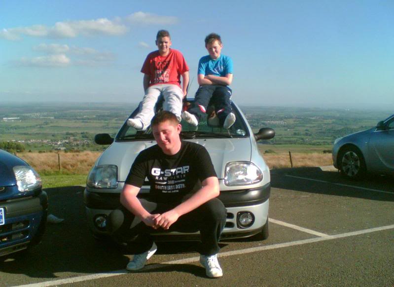 Name:  JamieConnornJayclio.jpg
Views: 36
Size:  53.2 KB