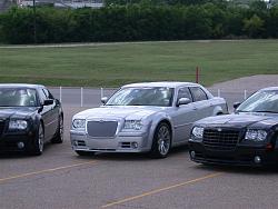 Why do people driving Chrysler 300's think they're in a Bentley?-lee-srt8front-medium-.jpg