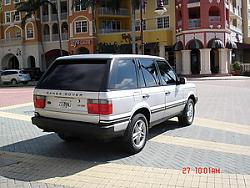 Range Rover lovers-a1acb89a2e49c9f9b797d92484d2ac70_zpse02cbaaa.jpg