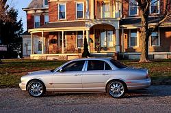 Chrome on the 2004 XJR-jag3.jpg