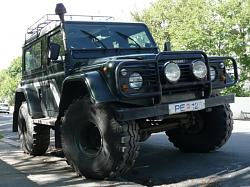 Iceland 4x4s-046defender.jpg