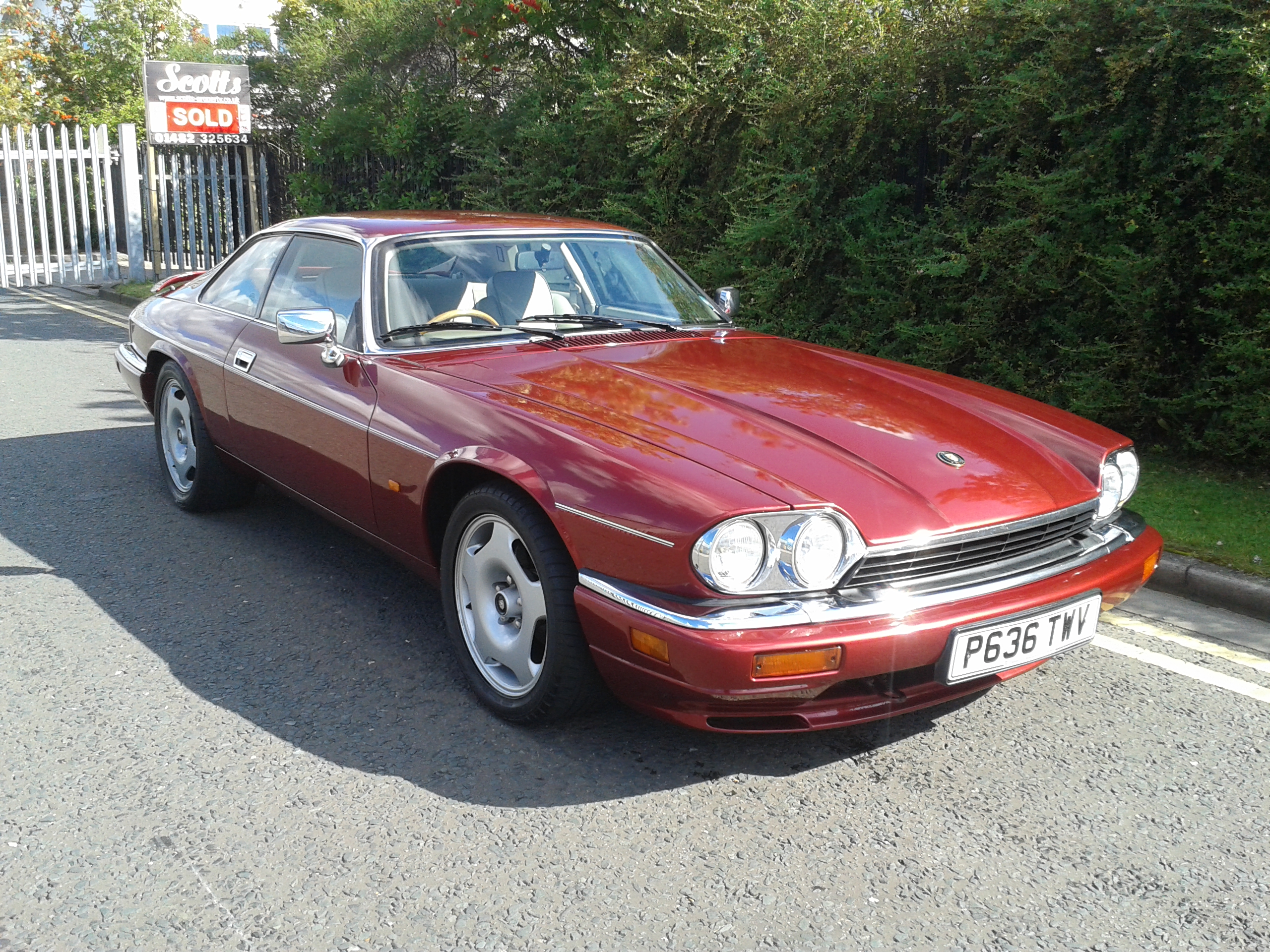 Jaguar xjs coupe