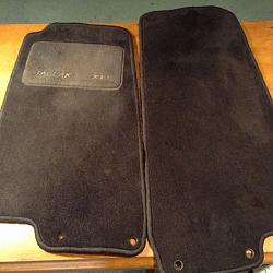 Genuine Black Jaguar Mats for 1997-2006 XK8-1-big.jpg