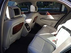 2008 XJ Super V8  - Black on Cream-img_0014.jpg