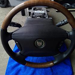Engine/Trans/Interior/Body/Suspension-steering-box.jpg