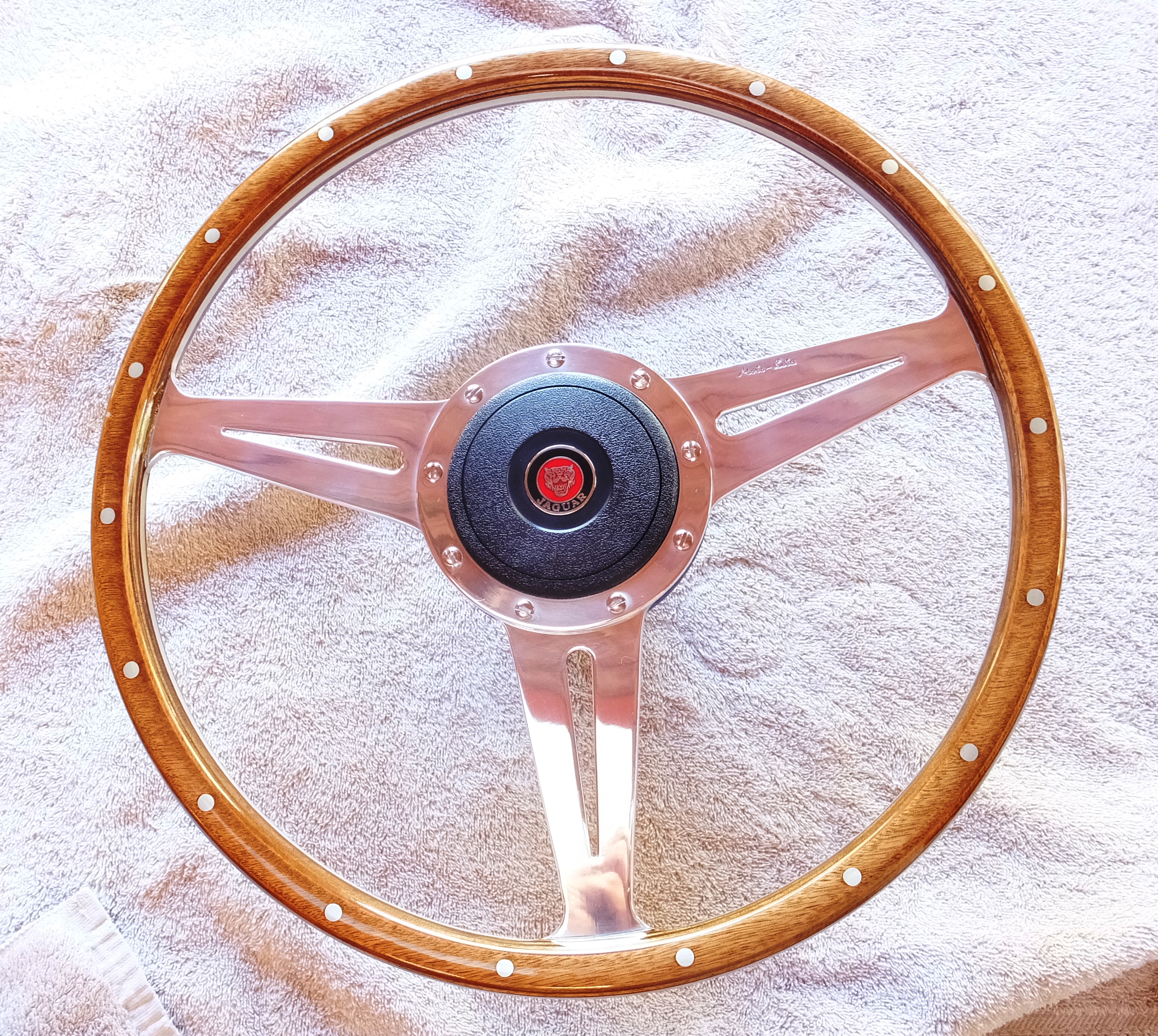 [FS] Motolita Steering wheel, hub, and horn button
