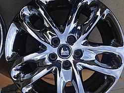 Two Jaguar 17&quot; Chrome Wheels w/ Caps for X-Type - Like New!!-img_0295.jpg