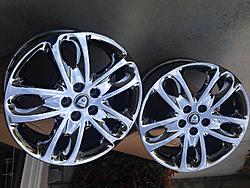 Two Jaguar 17&quot; Chrome Wheels w/ Caps for X-Type - Like New!!-img_0297.jpg