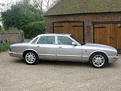 Jaguar Sovereign XJ8 Fully Loaded (2000)-6.jpg