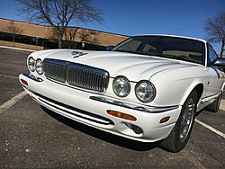 2000 Vanden Plas (XJ8L)-5.jpg