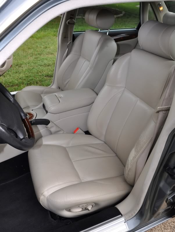 Name:  Frontseats.jpg
Views: 342
Size:  60.8 KB