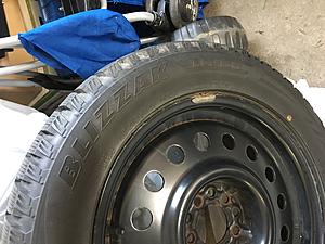 2004 XJ8 17" Blizzak Snow Tires - Almost New-blizzack-3.jpg